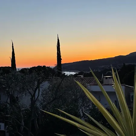 Sunset Tennis Et Piscine Collectif Cassis